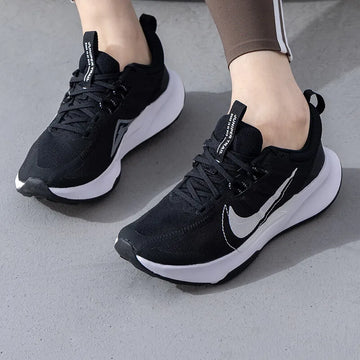 Nike women's shoes 2024 fall new sports shoes fashion trend retro lightweight comfortable running shoes DM0821-001