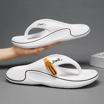 2024 New Men's Slippers Flip Flops Indoor Outdoor Beach Sandals Soft Sole Slides Men Non-slip Home Slippers Flip Flops 39-45