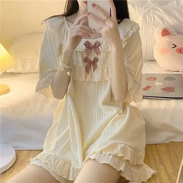 Đồ ngủ thời trang mẫu mới năm 2025