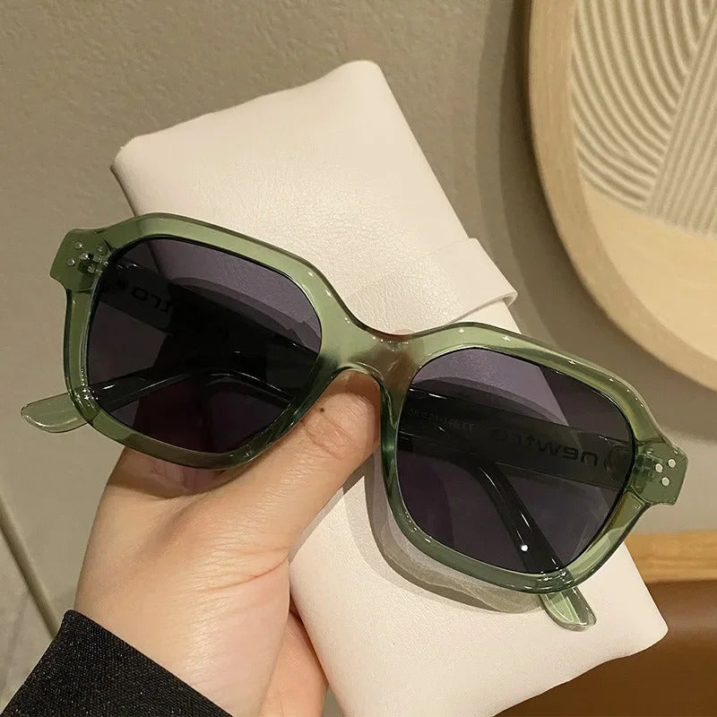 太阳镜男New Retro Vintage Square Frame Sunglasses for Women Men Unisex Transparent Outdoor Sports Black Sunglasses Eyewear UV400