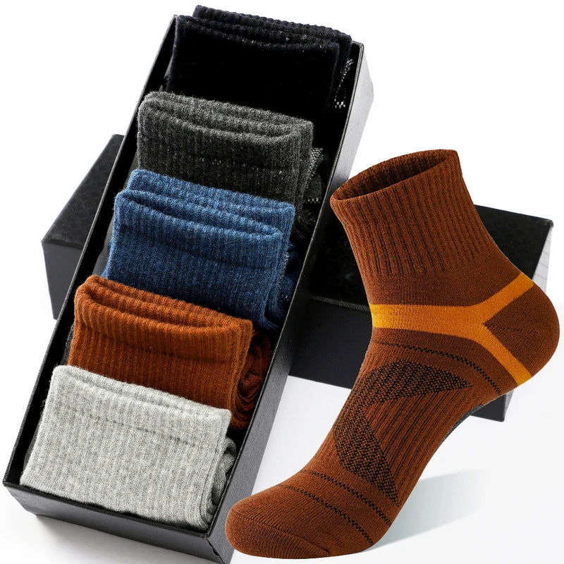 High Quality 5Pairs / Lot Combed Cotton Men's Socks New Casual Breathable Active Socks Man Cycling Socks Sokken EUPlus Size38-45男士袜子