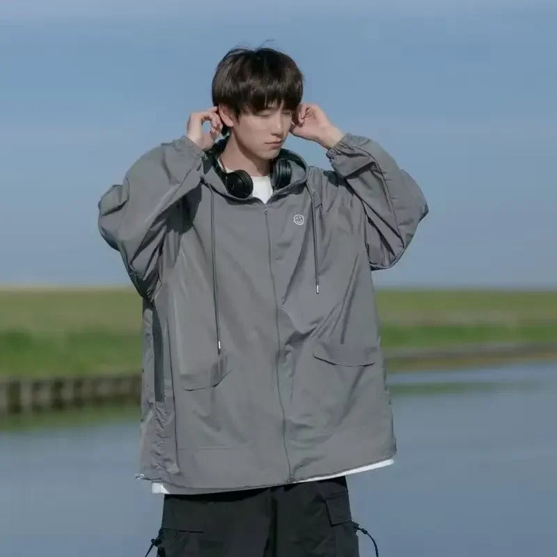 防晒衣男Japanese Vintage Sunscreen Men's Outdoor Clothes Trendy Brand Loose-fit Breathable Hooded Jacket Lightweight Summer Apparel