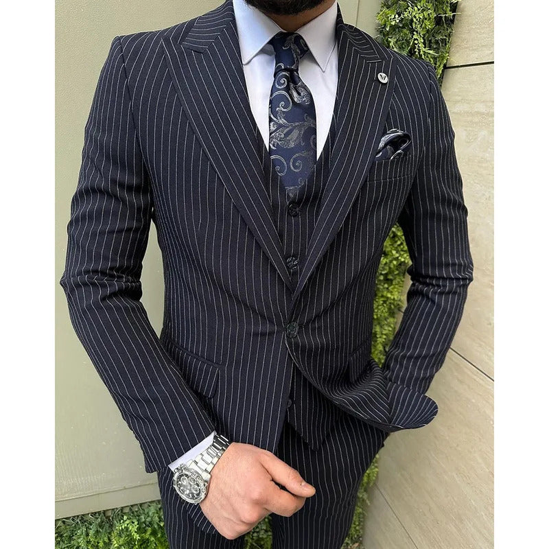 礼服男Black Pinstripe Men's Suits Single Breasted Peak Lapel Skinny Male Clothing Luxury Business 3 Piece Jacket Pants Vest Outfits