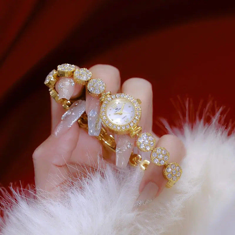 手表女2025 Women Watch Light Luxury Brand Starry Sky Diamond Flower Exquisite High end temperament Ladies Fashion Quartz Wristwatches