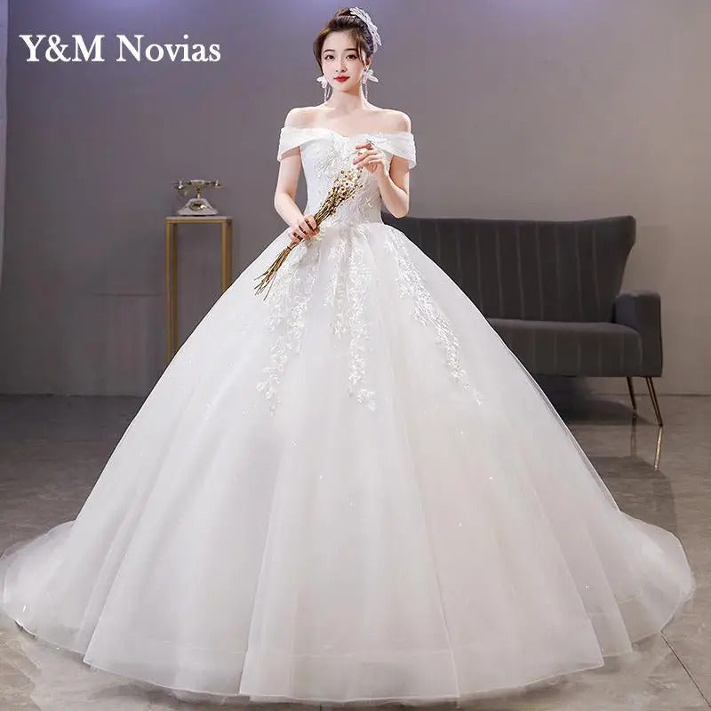 礼服女New Sweetheart Boat Neck Style China Wedding Dress Vintage Lace Embroidery Pluse Size Vestidos De Novia Bride Gowns Marriage