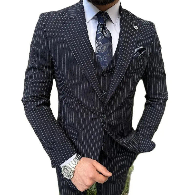 礼服男Black Pinstripe Men's Suits Single Breasted Peak Lapel Skinny Male Clothing Luxury Business 3 Piece Jacket Pants Vest Outfits
