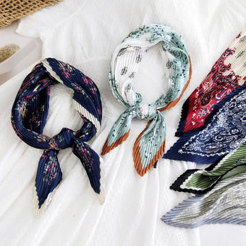 丝巾女2021 Summer Multifunction New Cashew Printed Decorated Scarf for Women Small Pleated Neck Scarf Crinkle Pattern Silk Headwear