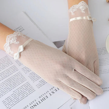Summer Women Sexy Lace Thin Sunscreen Touch Screen Gloves Soft Ice Silk Skid Driving Anti-UV Elegant Female Outdoor Gloves