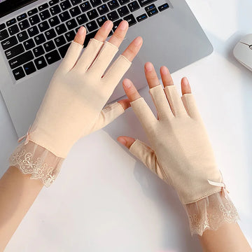 Women Summer Sexy Lace Flower Cotton Sunscreen Anti-UV Thin Cycling Drive Breathable Non-Slip High Elasticity Half Finger Gloves