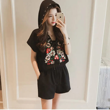 Bộ vest nữ thường ngày hợp thời trang 2025