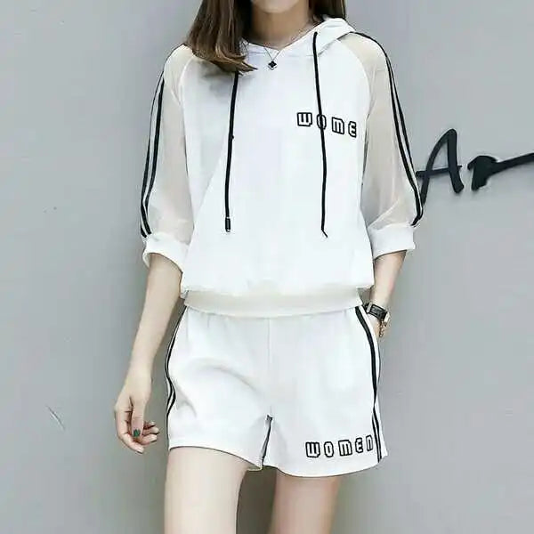 Bộ vest nữ thường ngày hợp thời trang 2025