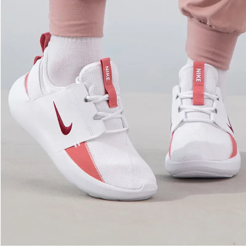Nike women's shoes 2024 winter new casual low-top retro cushioned fashion sports running shoes DV8405-103