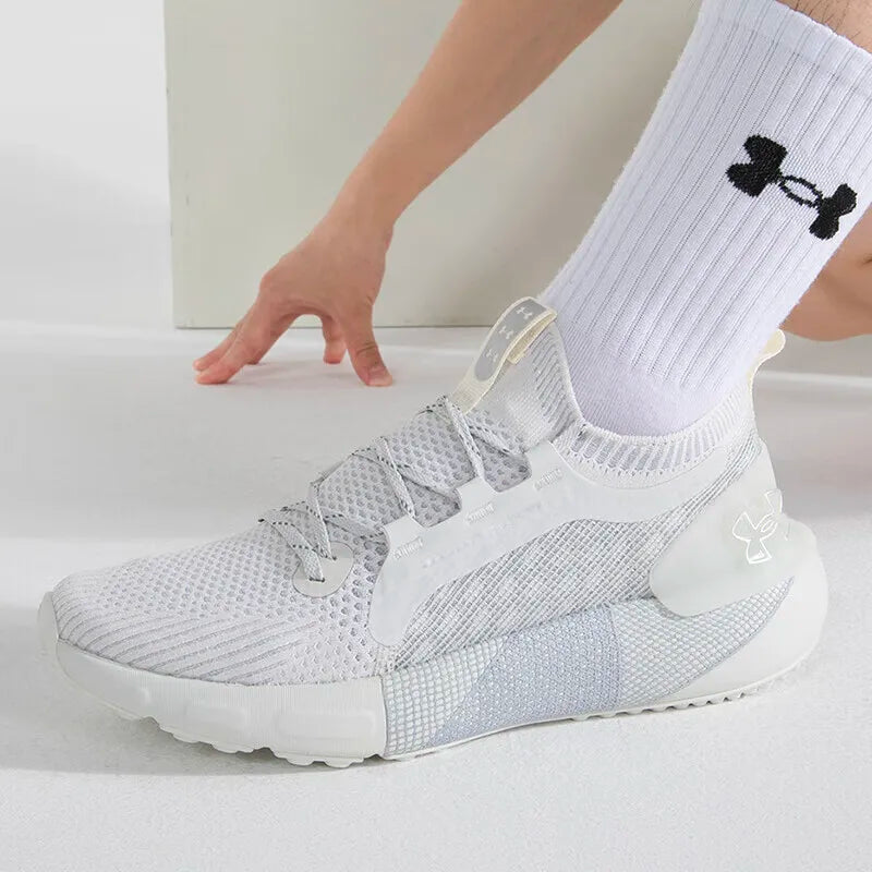 Under Armour men's shoes 2025 new cushioned comfortable resilient mesh surface breathable fitness running shoes 3027154-300