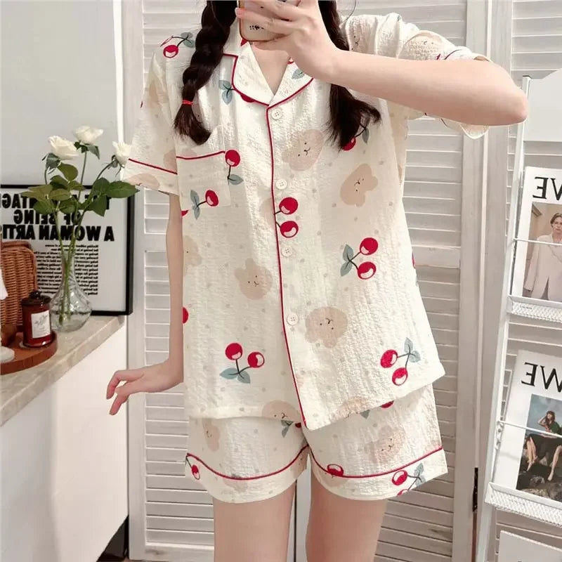 Đồ ngủ thời trang mẫu mới năm 2025