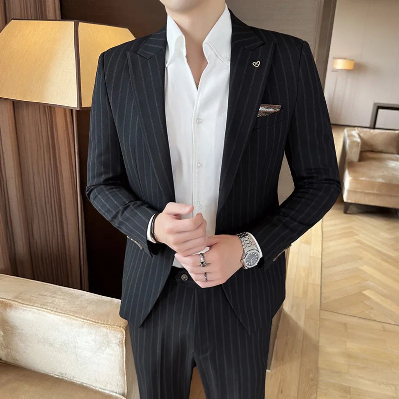 2023 High-grade Autumn and Winter New Men's (suit + Vest + Trousers) Fashion Business Suit Striped Handsome Casual Suit 3/2 Sets