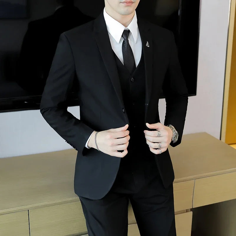 High-end men's wedding suit (suit + vest + trousers) 2023  New fashion and handsome banquet 3/2 sets Four Seasons  Smart Casual