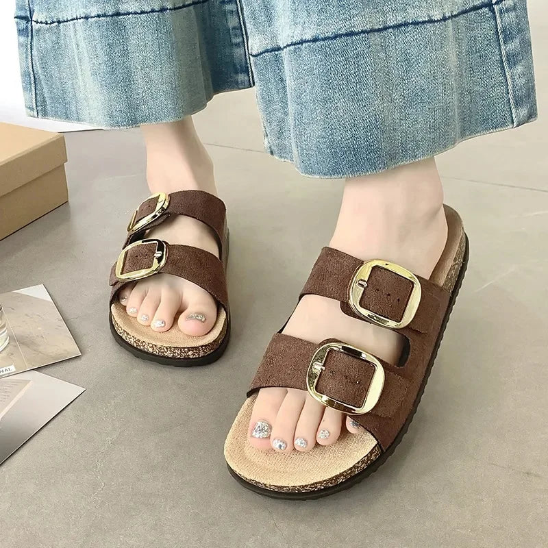Women's Fashionable Summer Slippers With Thick Sole And Soft Bottom PVC Material For Office And Beach Use Leisure Style