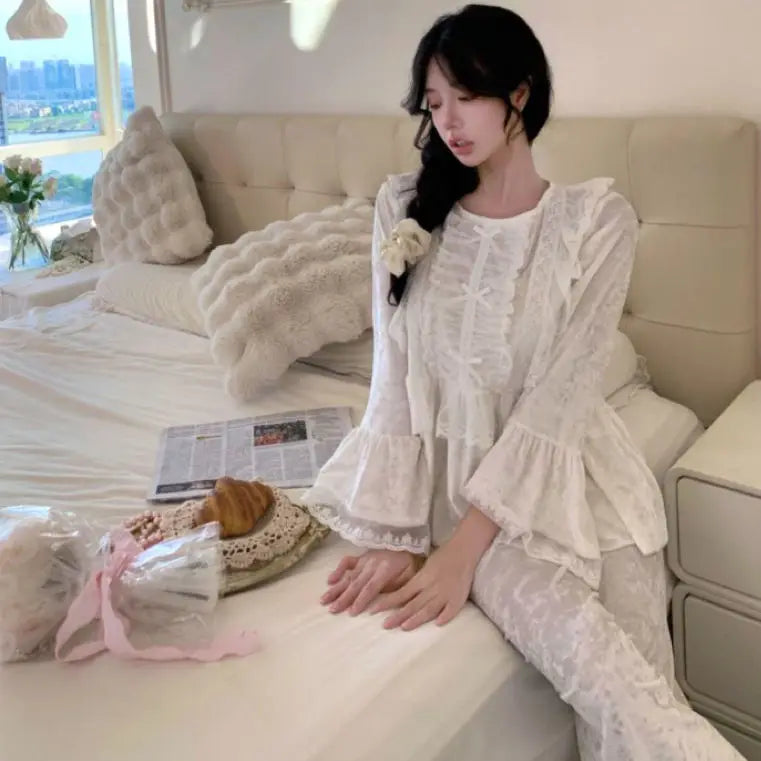 Đồ ngủ thời trang mẫu mới năm 2025