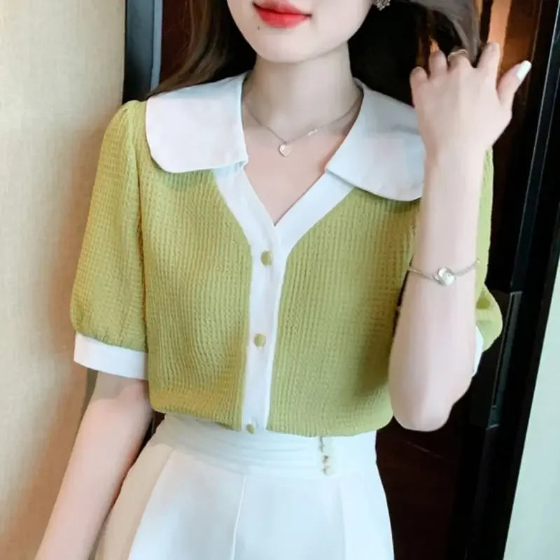 Áo nữ kiểu mới năm 2025