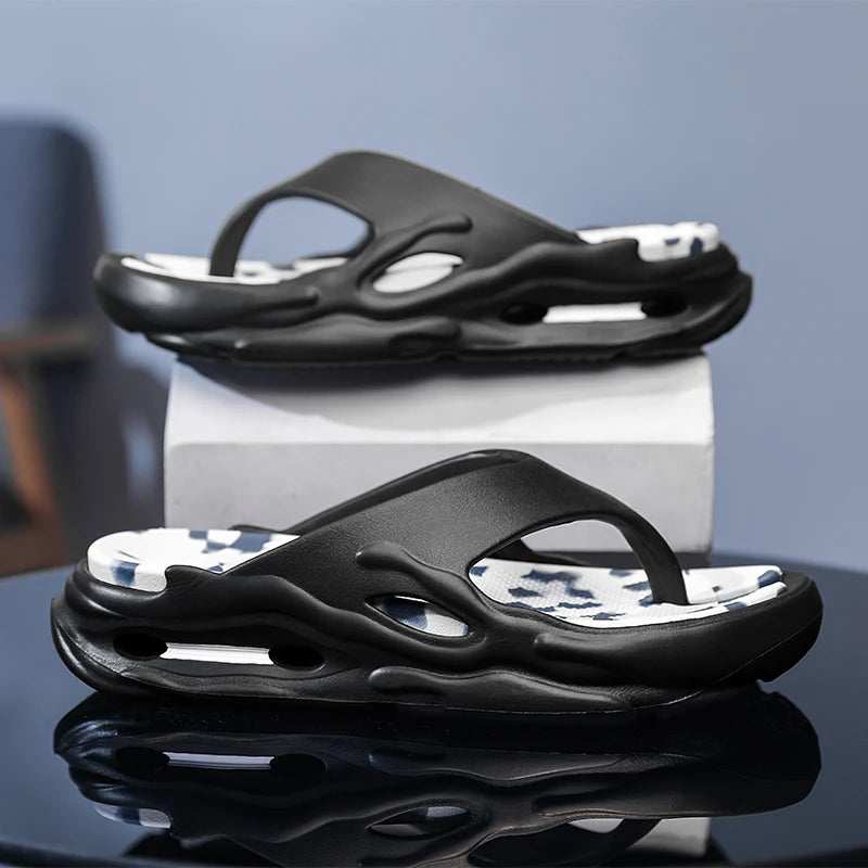 High Quality New Men's Flip Flops Outdoor Indoor Slippers Thick Soft Sole Slides Men Women Beach Sandals Non-slip Home Slippers