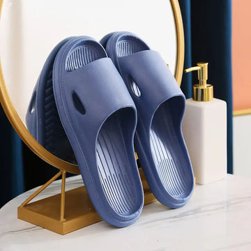 Soft Slippers Couples Home Outdoor Slipper Summer Men Bedroom Thick Bottom Shoes Beach Sandals Men Flip Flops Shower Shoes