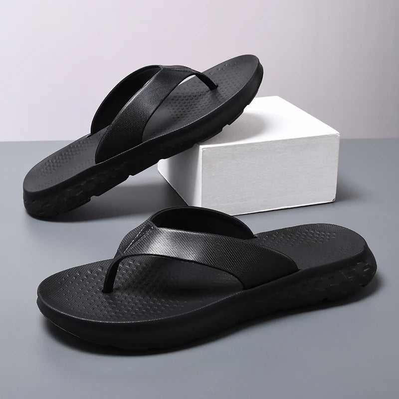 2025 New Men¡®¡¯s Flip Flops Outdoor Indoor Slippers Comfortable Men Slippers Beach Non-slip Bathroom Home Men's Flip Flops
