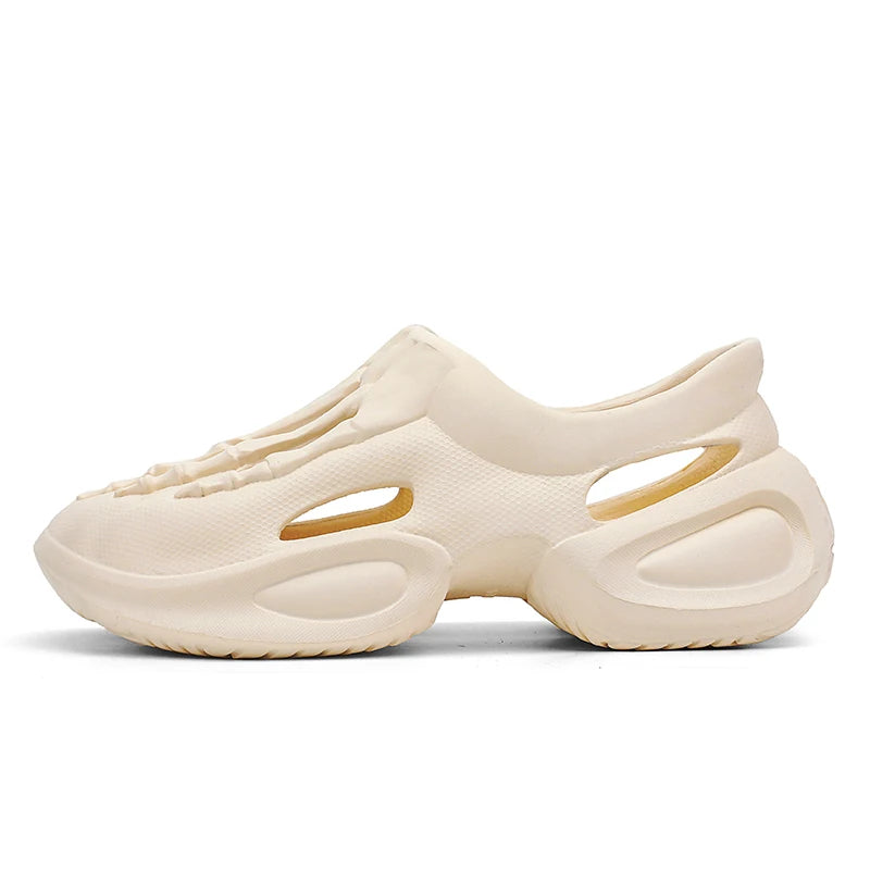 2024 New Men Slippers Sandals Beach Outdoor Slip-on Clogs Garden Shoes Soft EVA Comfortable Sandals Mens Indoor Home Slippers