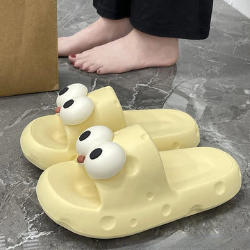 Cartoon Cute Feet Feeling Cool Slippers 2024 Summer New Outwear with Big Eyes Design Thick Sole Anti Slip Slippers Zapatos Shoes