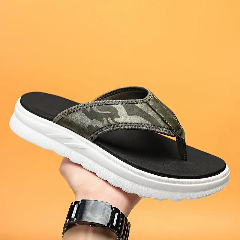 High Quality Outdoor Men Flip Flops Sandals Beach Slippers Design Mens Non-slip Comfortable Indoor Slippers Men Casual Shoes