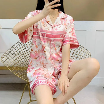 Đồ ngủ thời trang mẫu mới năm 2025