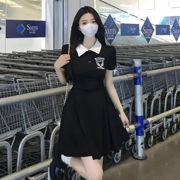 Váy liền thời trang thanh lịch năm 2025