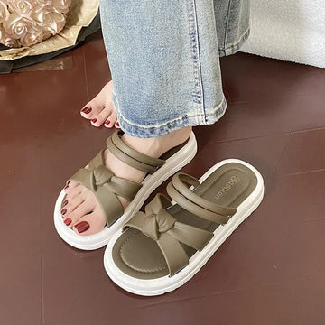 2024 New Fashionable Versatile Women's Slippers Summer Outer Wear Thick Bottom Anti-Slip PVC Slip-On Sandals From China