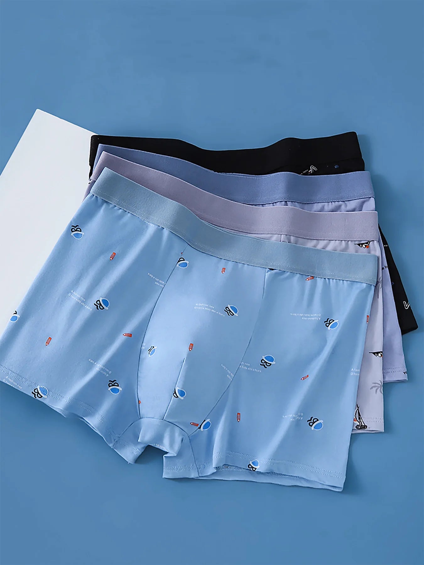 4PCS men's underwear Everyday casual men's boxers Comfortable breathable teen boxers
