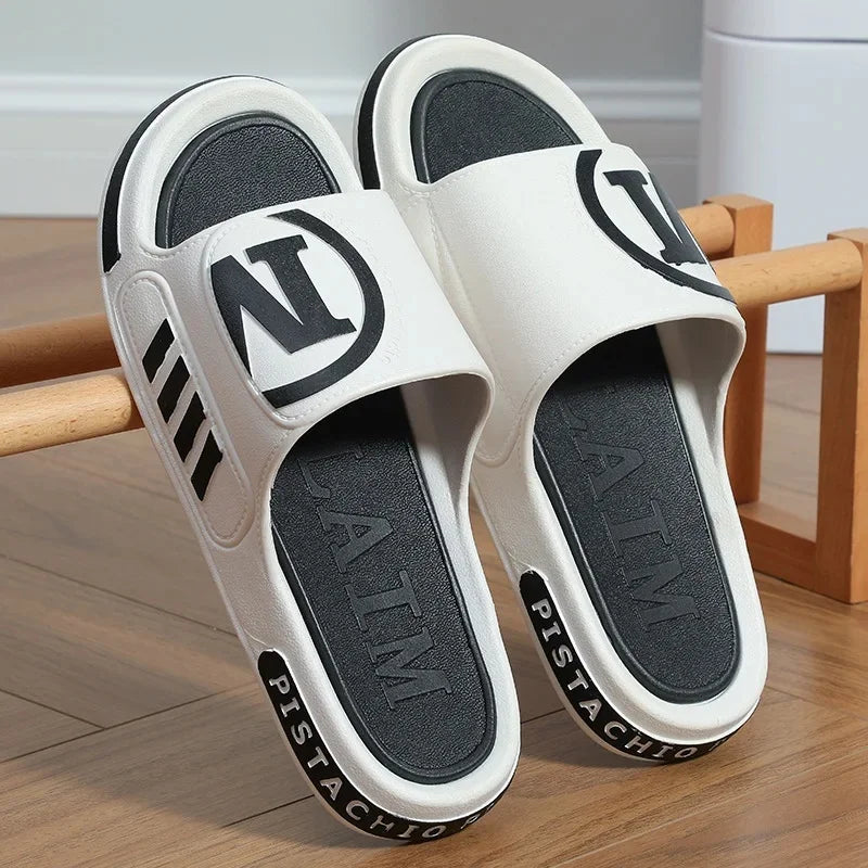 2024 New Trendy Men's Slippers Outdoor Wear PVC Sole Net Weight Drop Slippers Fashionable Men's Sandals For Summer