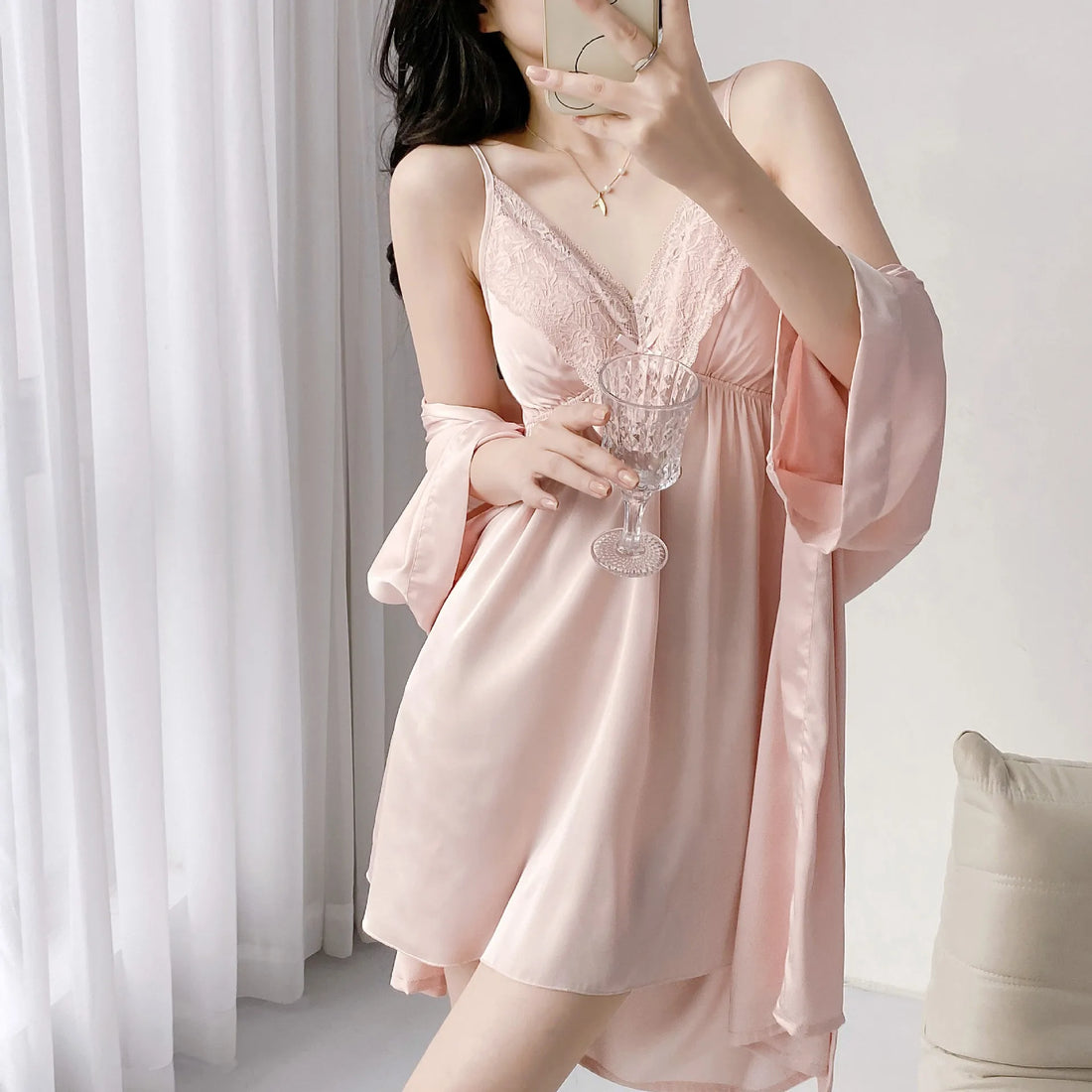 Đồ ngủ thời trang mẫu mới năm 2025
