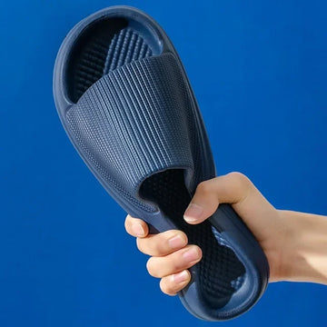 Summer New EVA Soft Sole Bathroom Anti-Slip Slippers Light Comfortable Outdoor Sandals Fashion Men's Women Beach Flip-Flop