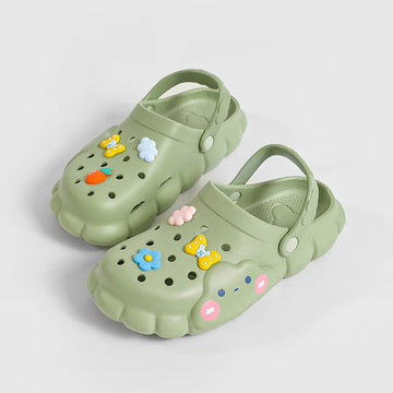 2023 Summer Clogs Sandals Women Cute Casual Cartoon Garden Waterproof Shoes Classic Nursing Hospital Women Work Medical Sandals
