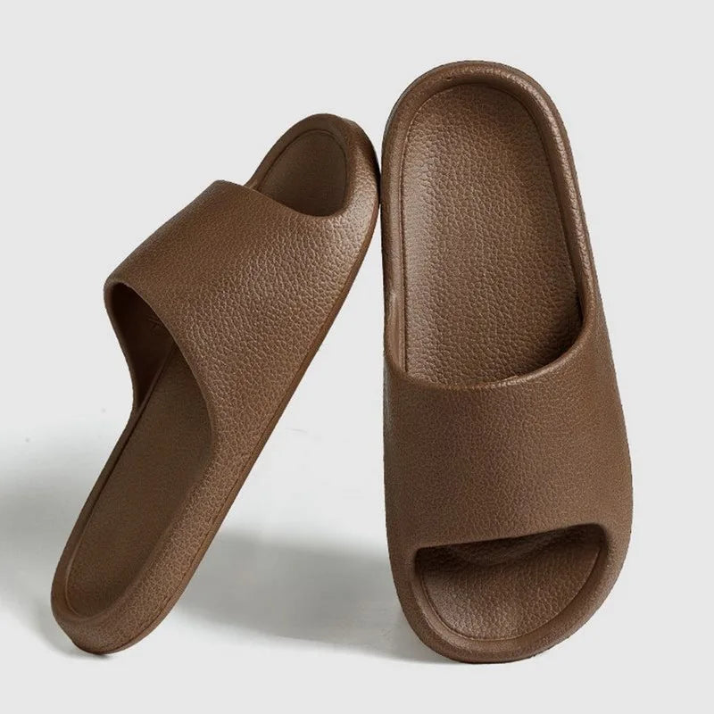 2025 Women Soft Sole Cloud Slippers Thick Platform Indoor Outdoor Beach Sandals Summer EVA Non Slip Flip Flops Men slippers