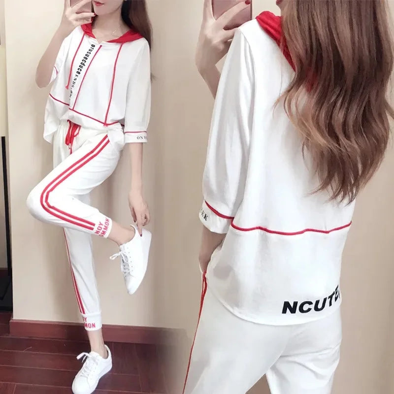 Bộ vest nữ thường ngày hợp thời trang 2025