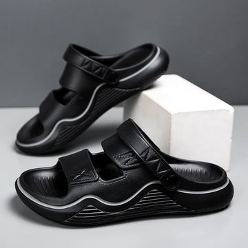 2025 New Men Outdoor Sandals Slippers Beach Comfortable Slides Soft Sole Clogs Men Casual Shoes Garden Shoes Men Beach Slippers