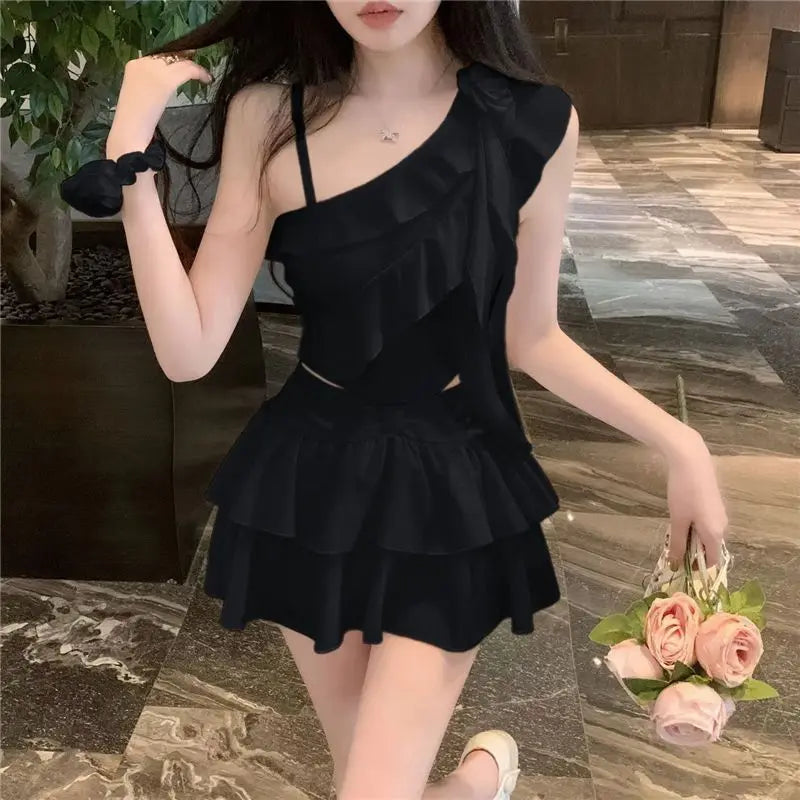 Bộ vest nữ thường ngày hợp thời trang 2025