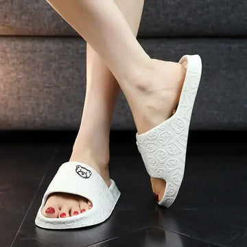 New EVA Women's Slippers Cute Bear Decoration Soft Bathroom Slippers Lithe Thin Non-slip Flat Slippers Home Use