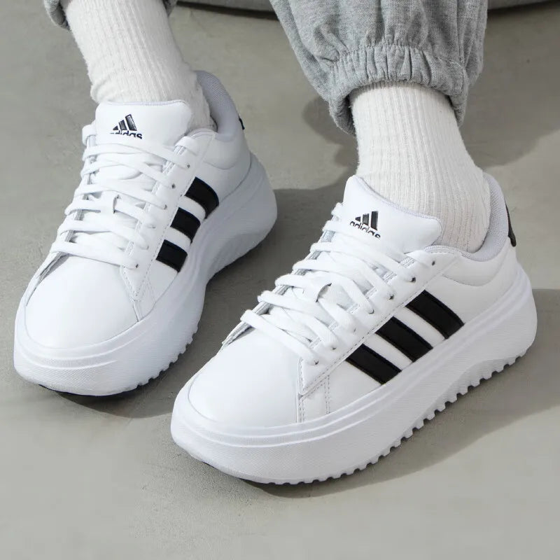 Adidas women's shoes 2025 spring new outdoor running breathable comfortable sports shoes classic thick soled board shoes IE1092