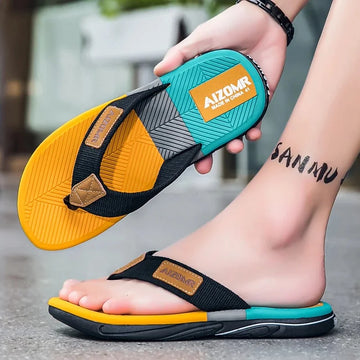 Brand Popular Men's Slippers Summer Beach Flip Flops Outer Wear Casual Soft Bottom Step Stool Car Driving Sandals
