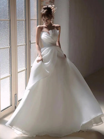 Customized Ivory Wedding Dress 2025 New Strapless Sleeveless Wedding Gowns For Bride Vestido De Noiva Floor length or Train