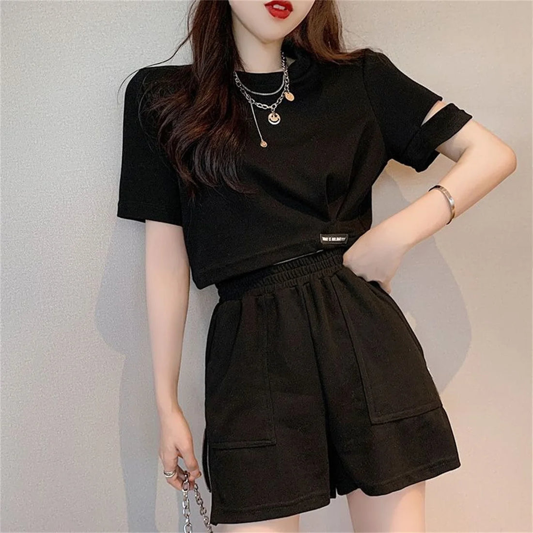 Bộ vest nữ thường ngày hợp thời trang 2025