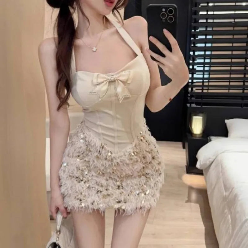 Váy liền thời trang thanh lịch năm 2025
