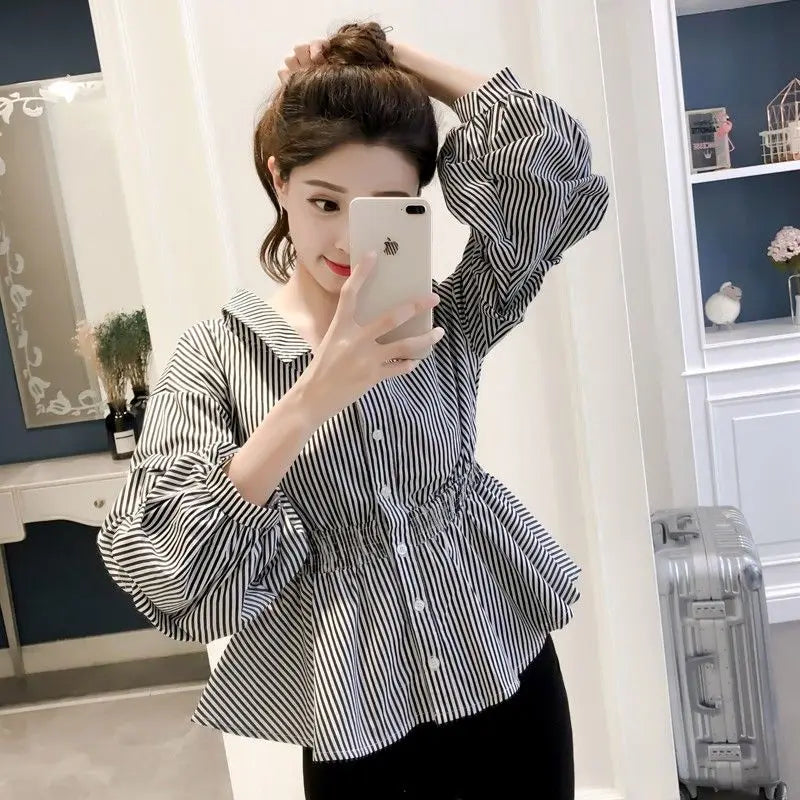 Áo sơ mi nữ thời trang 2025