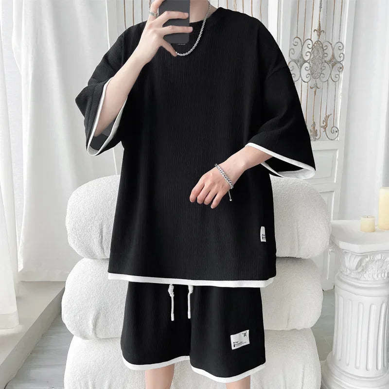 男士套装Casual Thin Men's Two-Piece Suit Ice Silk Short Sleeves Summer Style Illusionshorts Set With Matching Cool Accessories