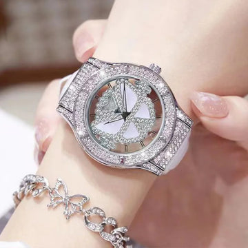 手表女2024 New Watch Women Full Diamond Light Luxury Hollow Full Sky Star butterfly Leather Waterproof Female Fashion Quartz Watches